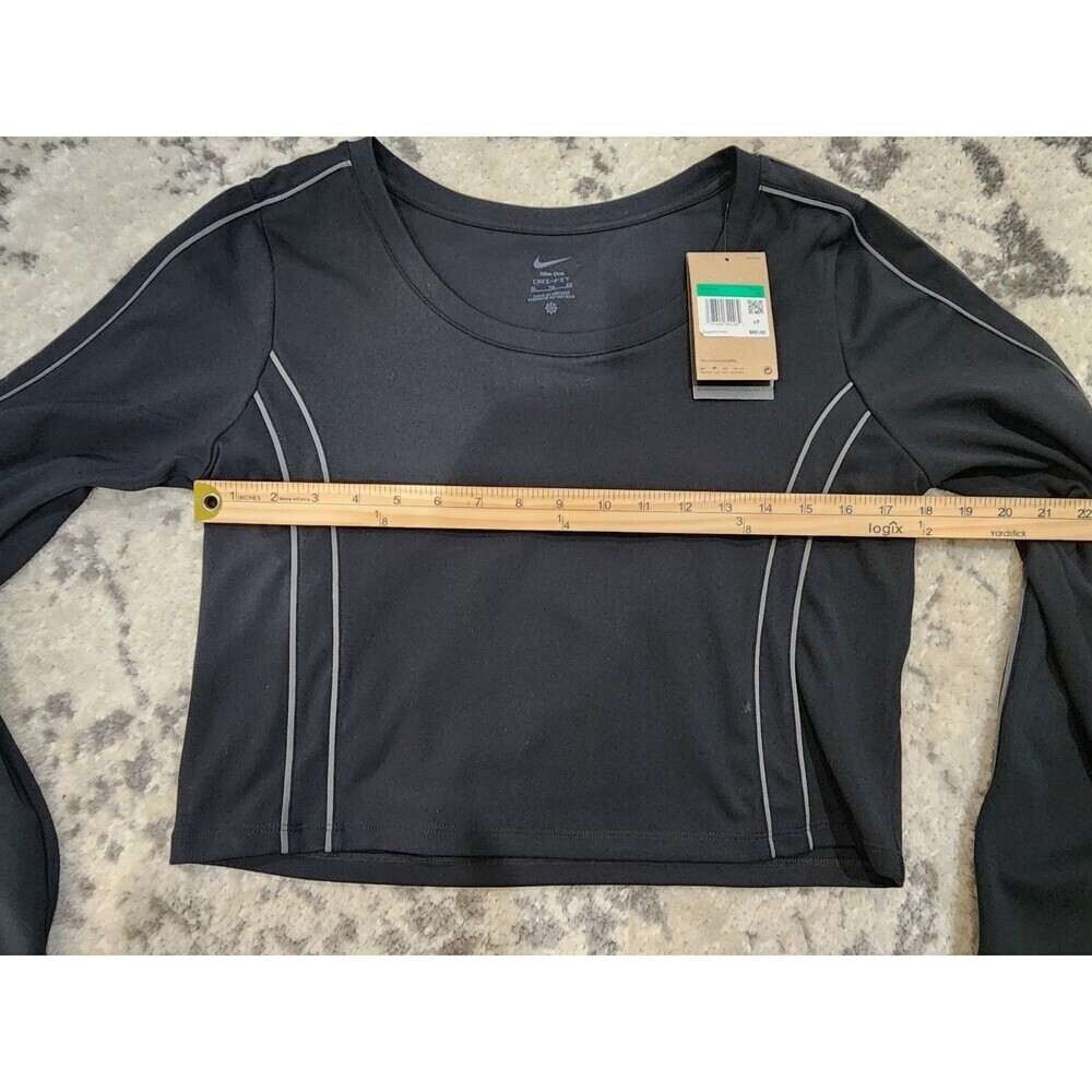 NEW Nike ONE Fitted Dri-Fit LS Cropped Top Black Size XL NWT $60 Dri Fit - Picture 5 of 10